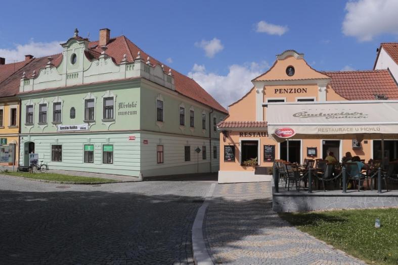 Domeček ve dvoře Bechyně Exteriér fotografie