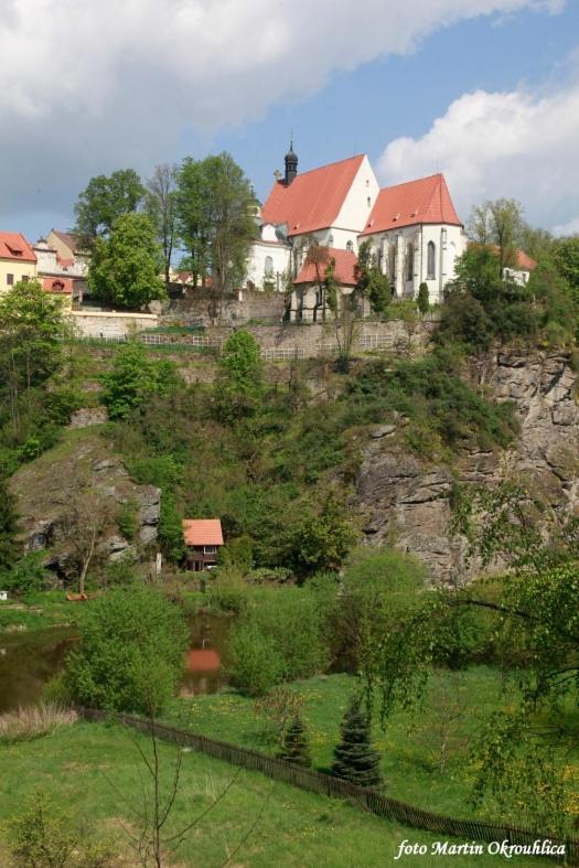 Domeček ve dvoře Bechyně Exteriér fotografie